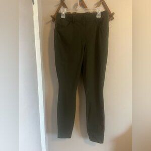 Lululemon City Sleek SlimFit HR Pant size 30 olive green